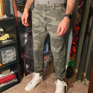 Army Pants size 34W 32L